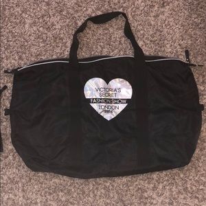 Victoria secret duffel bag